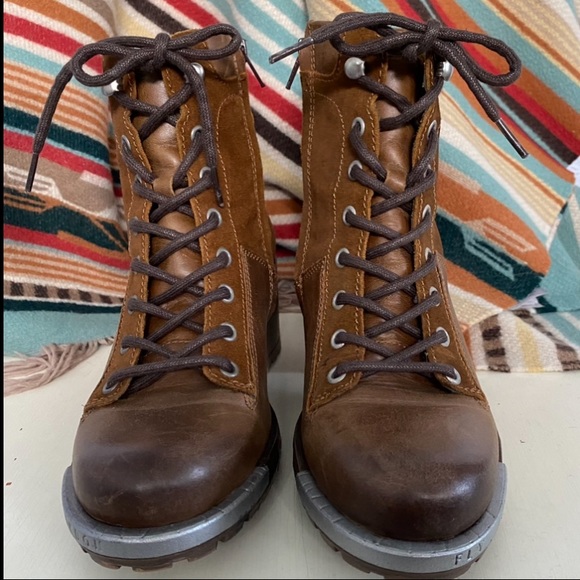 fly london leal boot